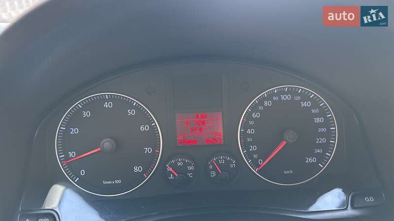 Універсал Volkswagen Golf 2009 в Бершаді