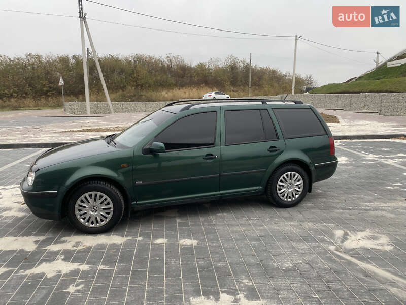 Універсал Volkswagen Golf 1999 в Мостиській