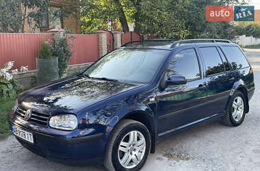 Универсал Volkswagen Golf 2000 в Виннице