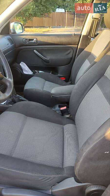 Универсал Volkswagen Golf 2003 в Кобеляках фото 16 Универсал Volkswagen Golf 2003 в Кобеляках