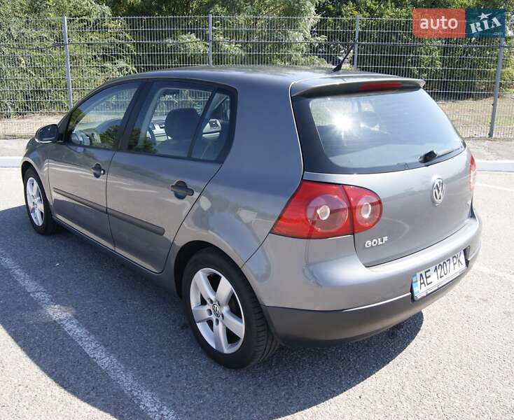 Volkswagen Golf 2006