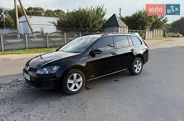 Универсал Volkswagen Golf 2013 в Попельне