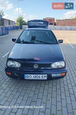 Хэтчбек Volkswagen Golf 1995 в Тернополе