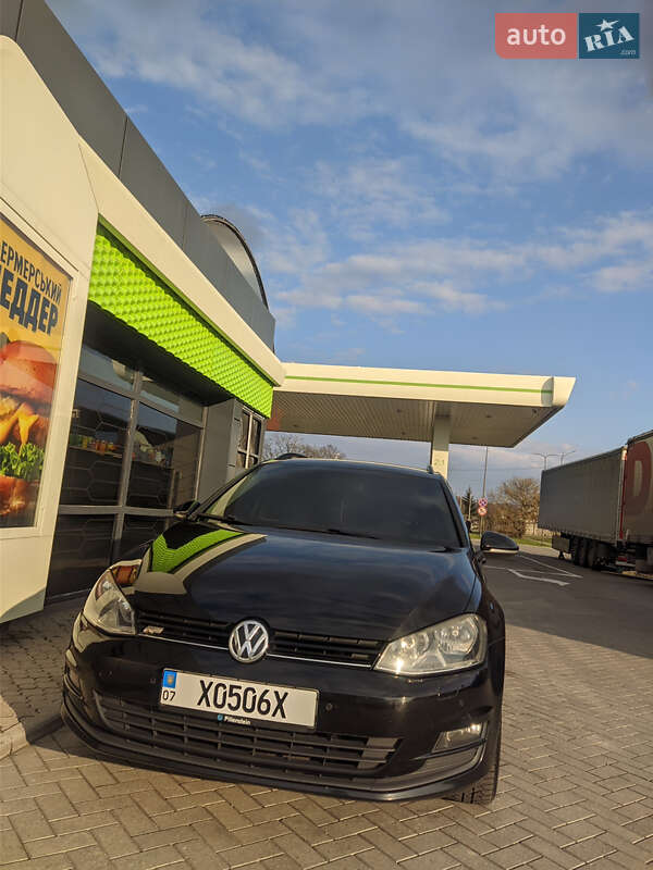 Універсал Volkswagen Golf 2013 в Мукачевому