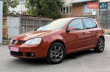 Хетчбек Volkswagen Golf 2006 в Вінниці