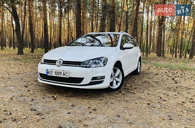 Универсал Volkswagen Golf 2015 в Днепре