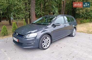 Універсал Volkswagen Golf 2016 в Луцьку