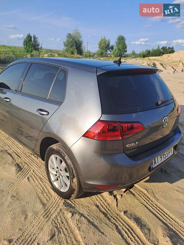 Хэтчбек Volkswagen Golf 2016 в Буче
