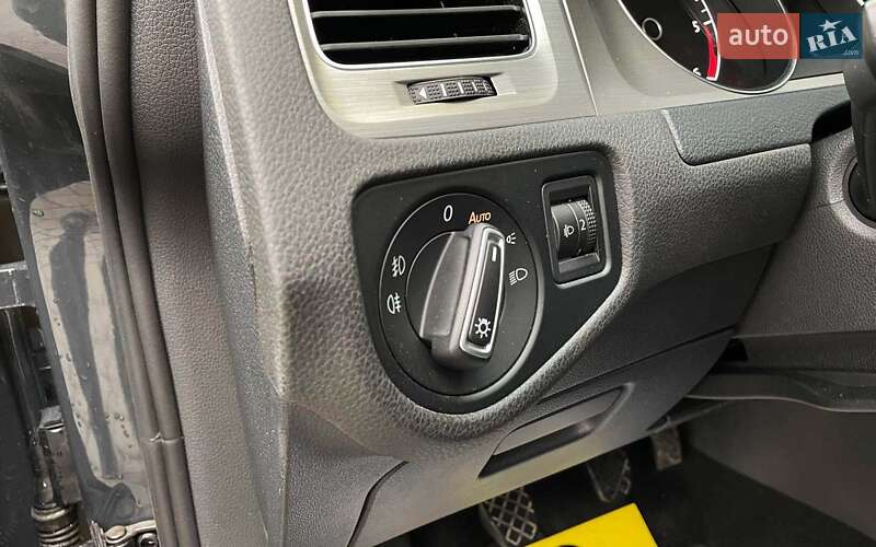 Универсал Volkswagen Golf 2014 в Ивано-Франковске фото 9 Универсал Volkswagen Golf 2014 в Ивано-Франковске