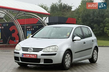 Хэтчбек Volkswagen Golf 2006 в Тернополе