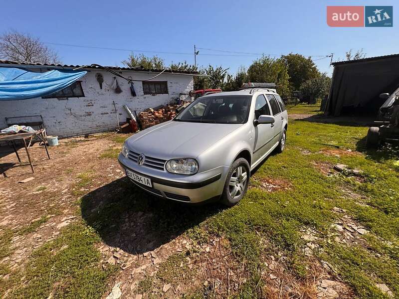 Универсал Volkswagen Golf 2001 в Хмельницком
