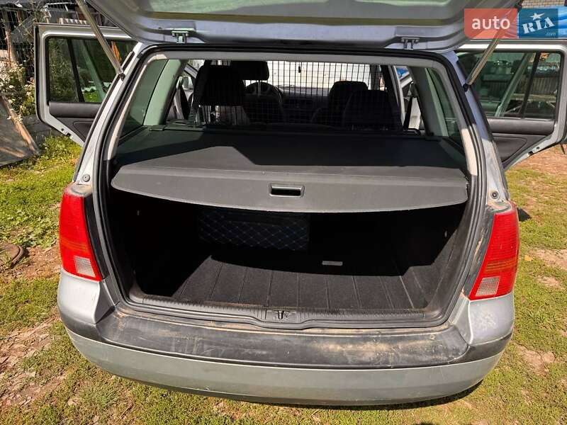 Универсал Volkswagen Golf 2001 в Хмельницком