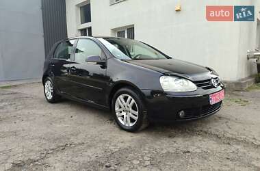 Хетчбек Volkswagen Golf 2007 в Сарнах