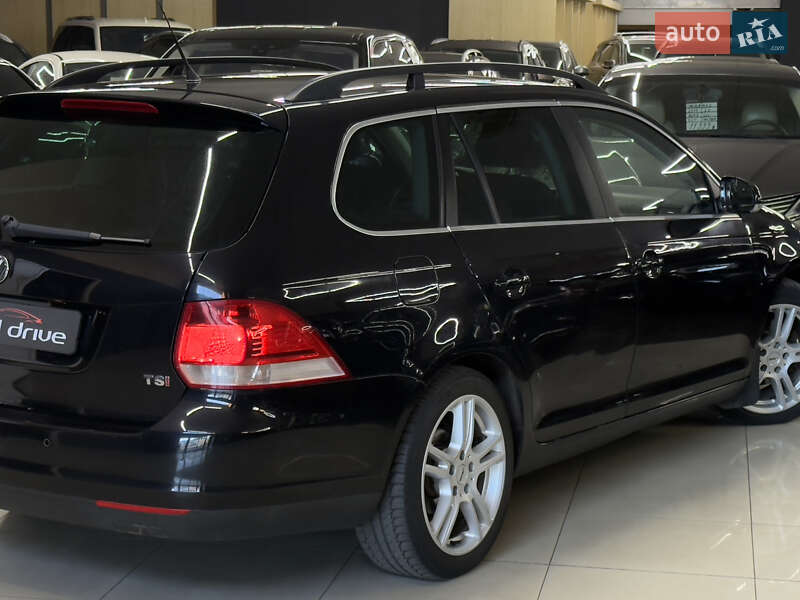 Универсал Volkswagen Golf 2007 в Николаеве