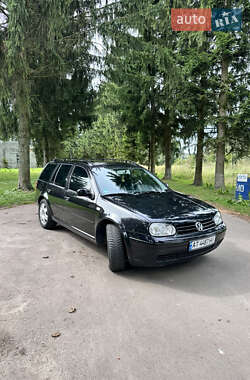 Універсал Volkswagen Golf 2000 в Тернополі
