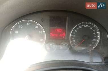 Хэтчбек Volkswagen Golf 2004 в Бердичеве