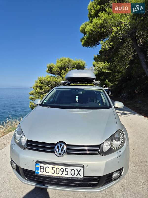 Универсал Volkswagen Golf 2011 в Львове