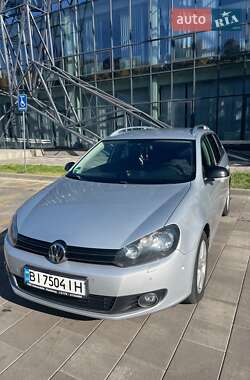 Універсал Volkswagen Golf 2011 в Полтаві