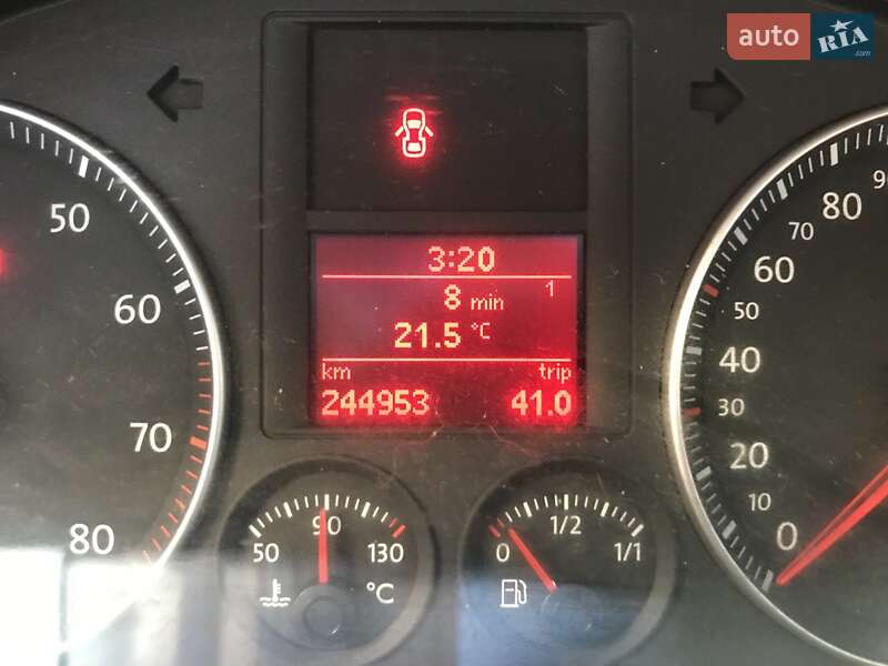 Універсал Volkswagen Golf 2009 в Рівному