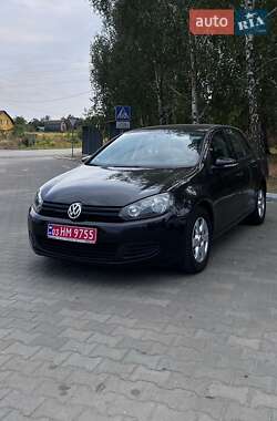 Хэтчбек Volkswagen Golf 2010 в Хороле