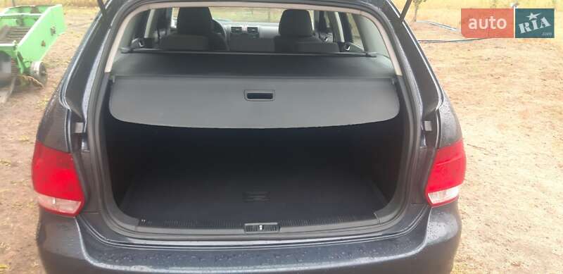 Универсал Volkswagen Golf 2008 в Луцке