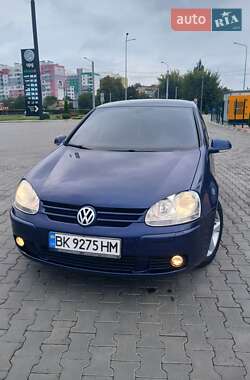 Хэтчбек Volkswagen Golf 2007 в Луцке