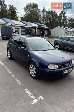Хетчбек Volkswagen Golf 2003 в Луцьку