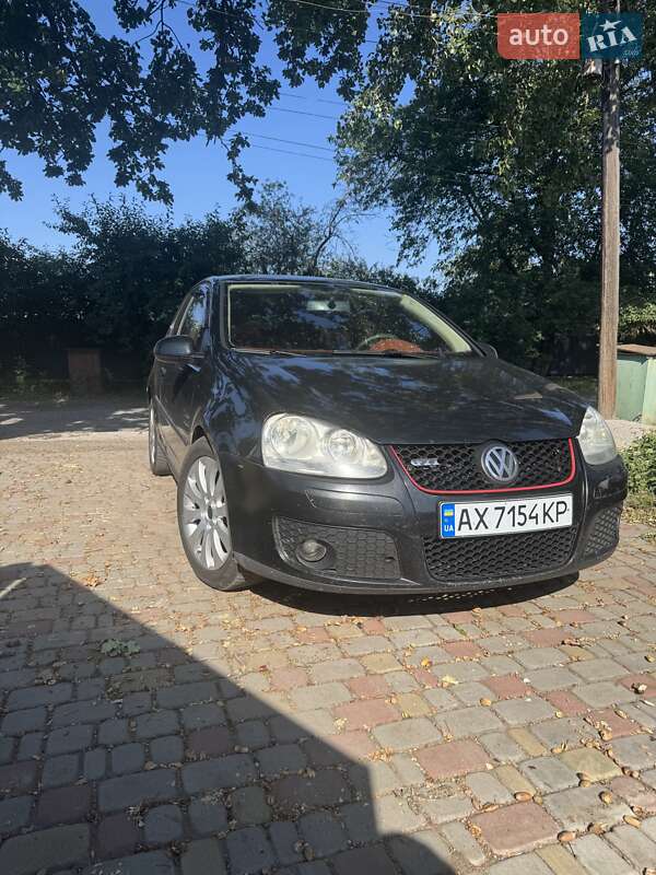 Volkswagen Golf 2005
