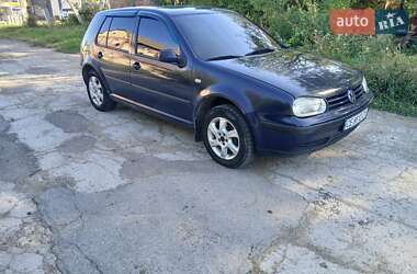 Хетчбек Volkswagen Golf 1999 в Хотині