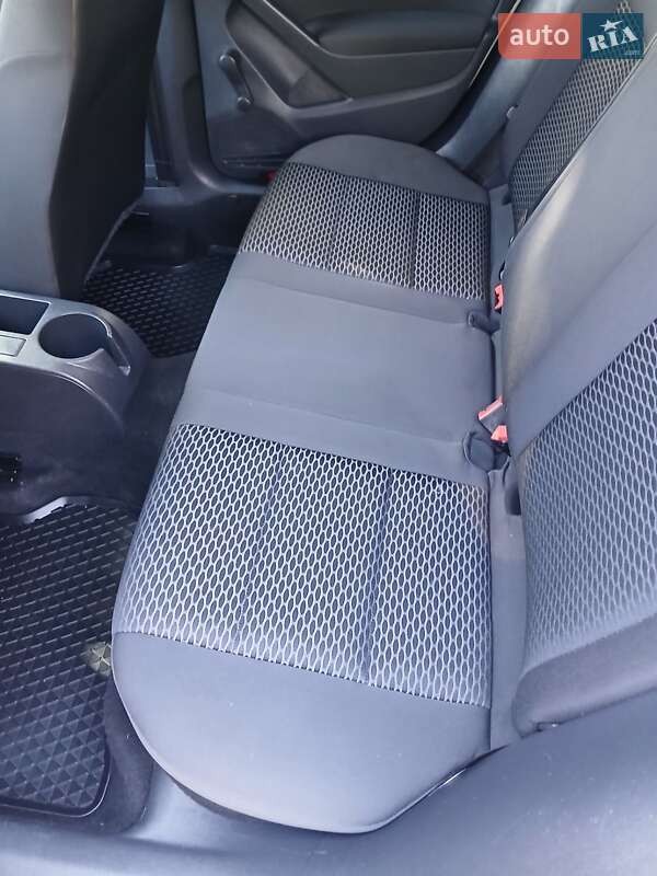 Хетчбек Volkswagen Golf 2009 в Полтаві