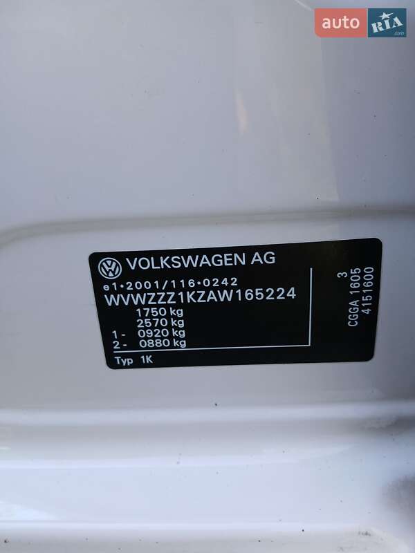 Хетчбек Volkswagen Golf 2009 в Полтаві