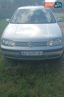 Хэтчбек Volkswagen Golf 2001 в Ивано-Франковске