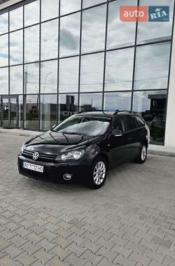 Универсал Volkswagen Golf 2012 в Хусте