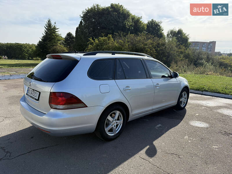 Универсал Volkswagen Golf 2011 в Ровно фото 35 Универсал Volkswagen Golf 2011 в Ровно