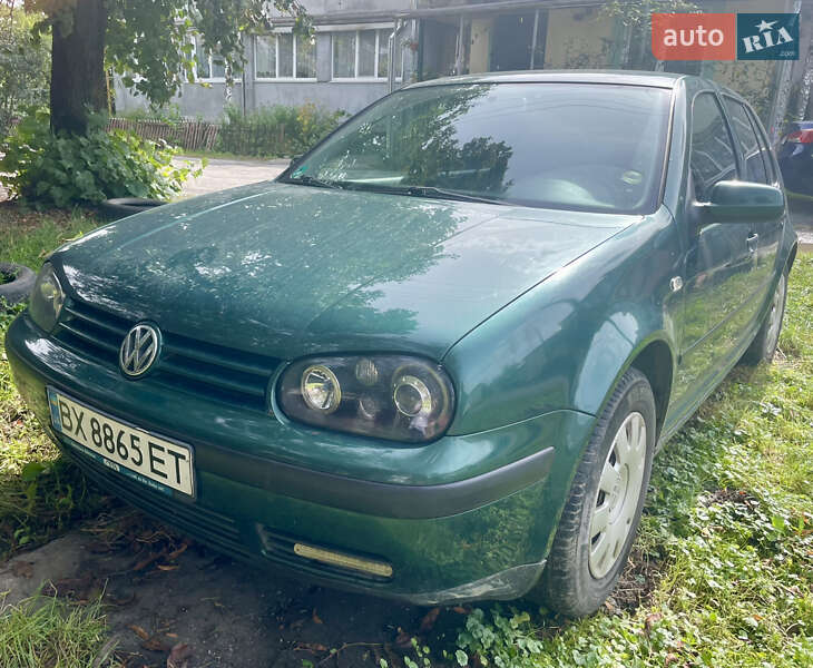 Хетчбек Volkswagen Golf 2000 в Хмельницькому