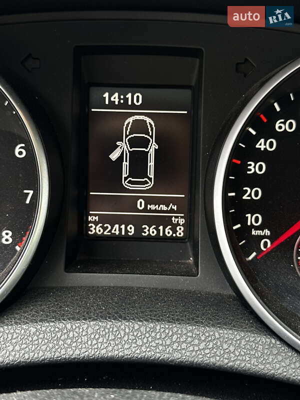 Універсал Volkswagen Golf 2011 в Львові