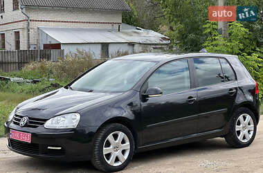 Хэтчбек Volkswagen Golf 2004 в Тернополе