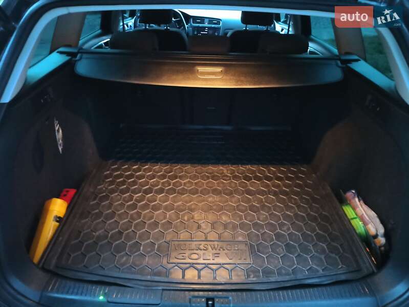 Универсал Volkswagen Golf 2018 в Гадяче
