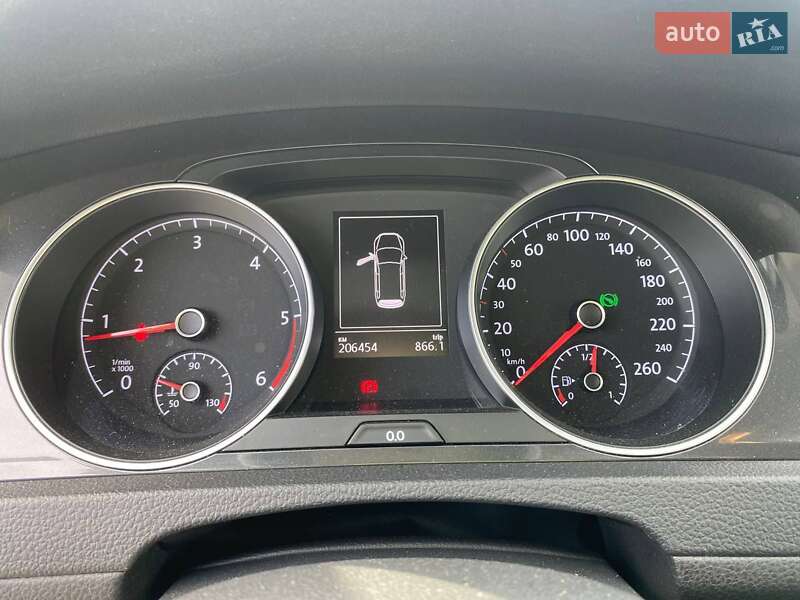 Универсал Volkswagen Golf 2017 в Черкассах