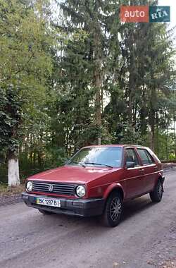 Хэтчбек Volkswagen Golf 1987 в Дубровице