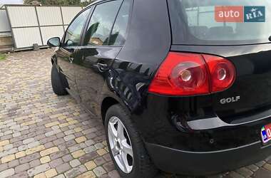 Хэтчбек Volkswagen Golf 2006 в  фото 2 Хэтчбек Volkswagen Golf 2006 в