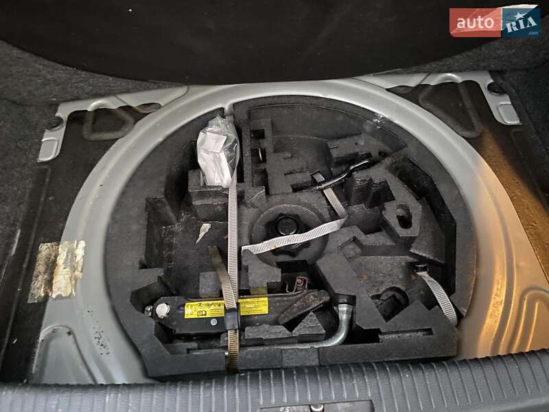 Хетчбек Volkswagen Golf 2006 в Нововолинську фото 18 Хетчбек Volkswagen Golf 2006 в Нововолинську