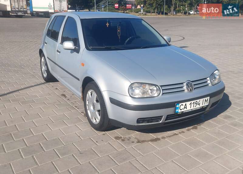 Хэтчбек Volkswagen Golf 1998 в Черкассах