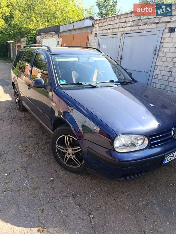 Volkswagen Golf 2001