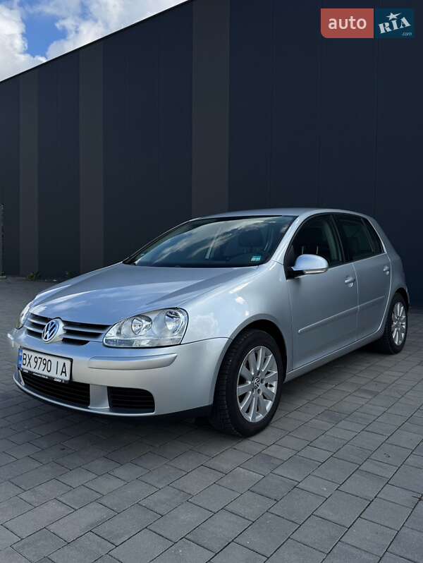 Volkswagen Golf 2005