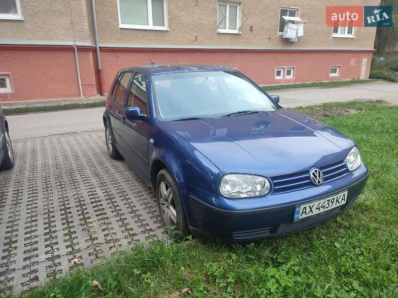Volkswagen Golf 2001