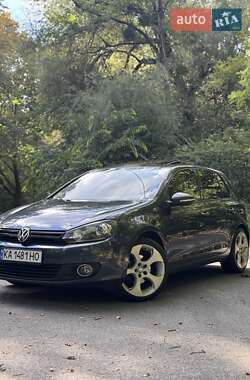 Хэтчбек Volkswagen Golf 2012 в Киеве