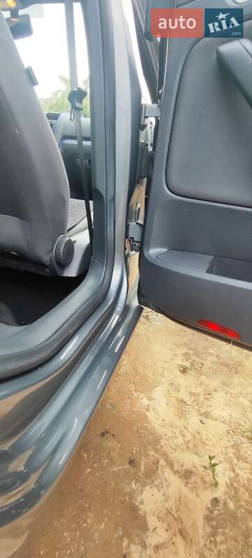 Хэтчбек Volkswagen Golf 2007 в Сновске