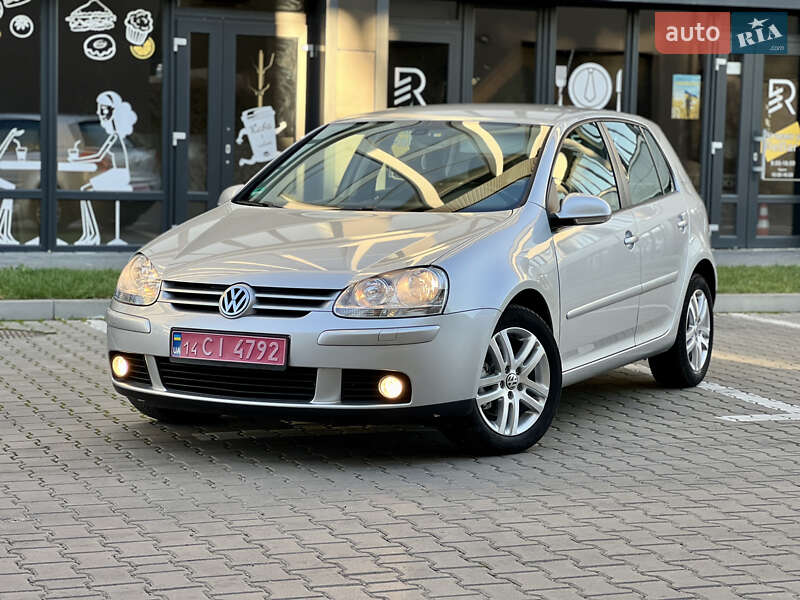 Хэтчбек Volkswagen Golf 2007 в Ивано-Франковске