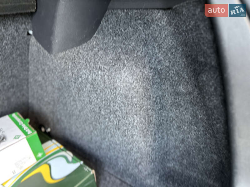 Хэтчбек Volkswagen Golf 2007 в Ивано-Франковске